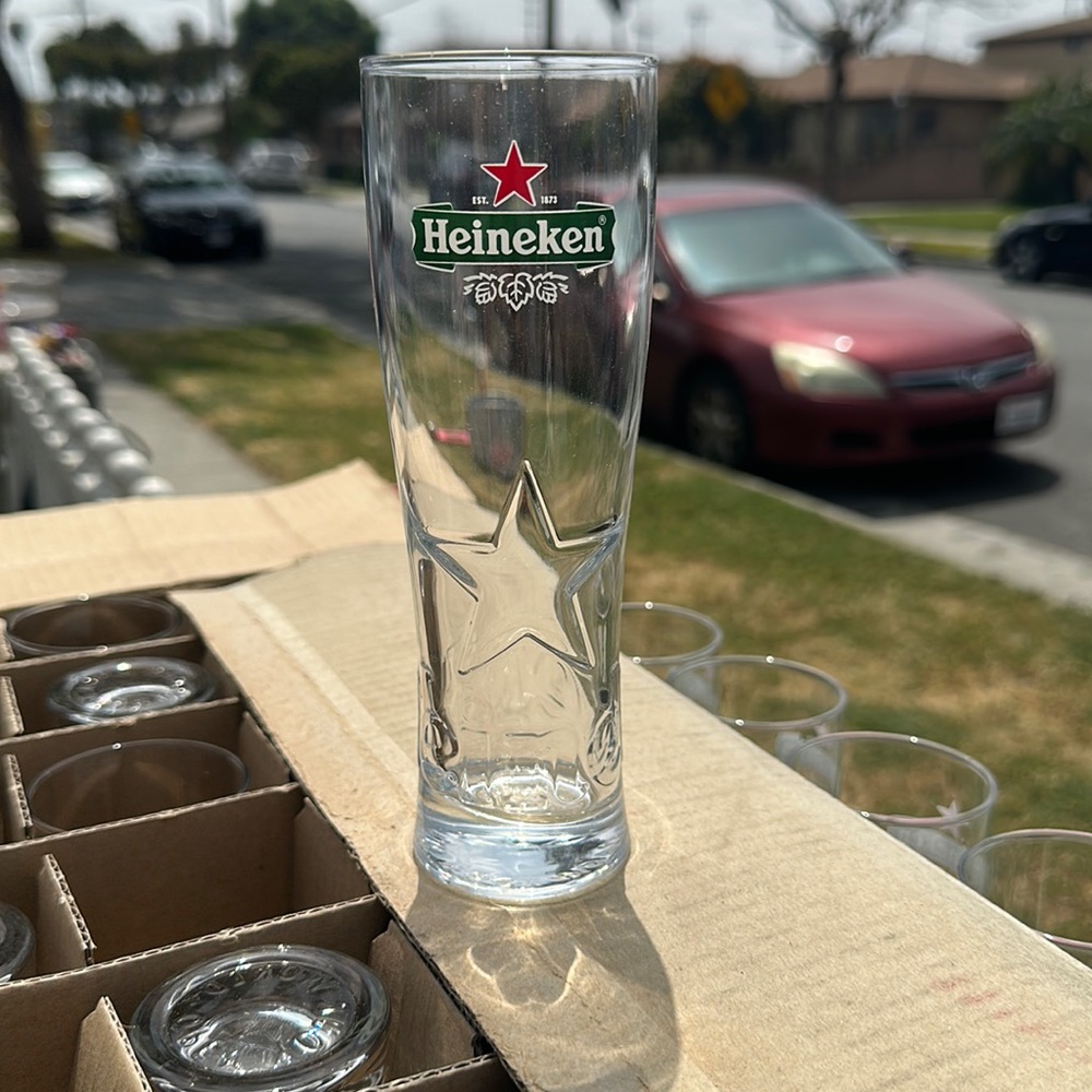 Heineken glass cups